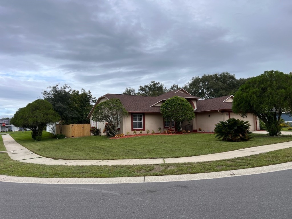 1011 Pegel Court Oviedo FL 32765 O6242142 image1