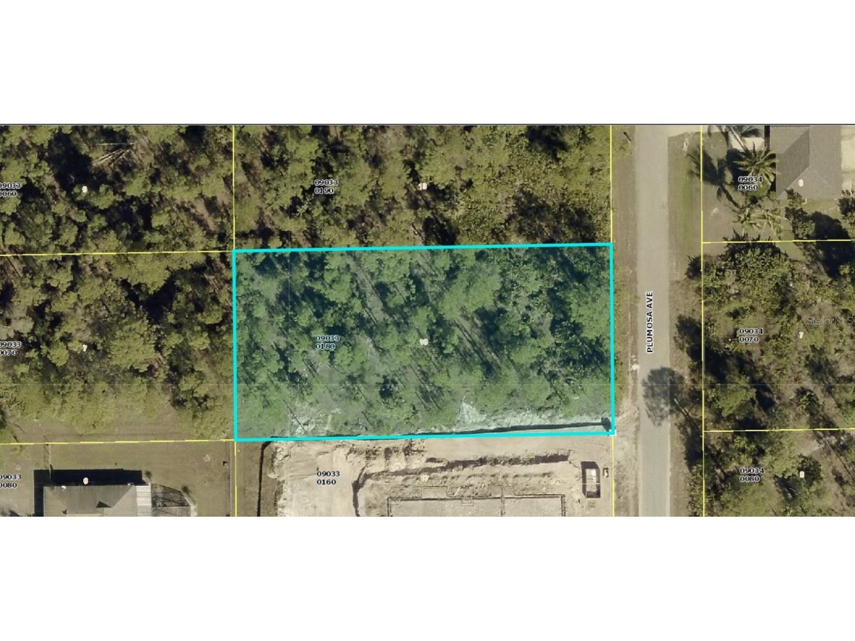 1011 Plumosa Avenue Lehigh Acres FL 33972 A4658070 image1