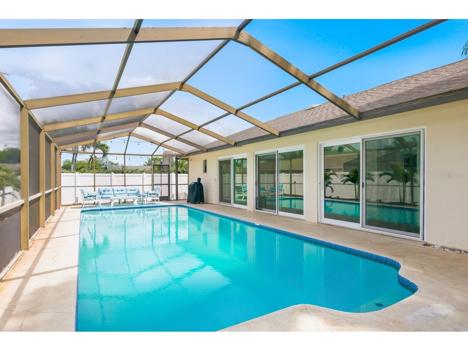 1011 Ridge Drive Palm Harbor FL 34683 TB8495674 image37