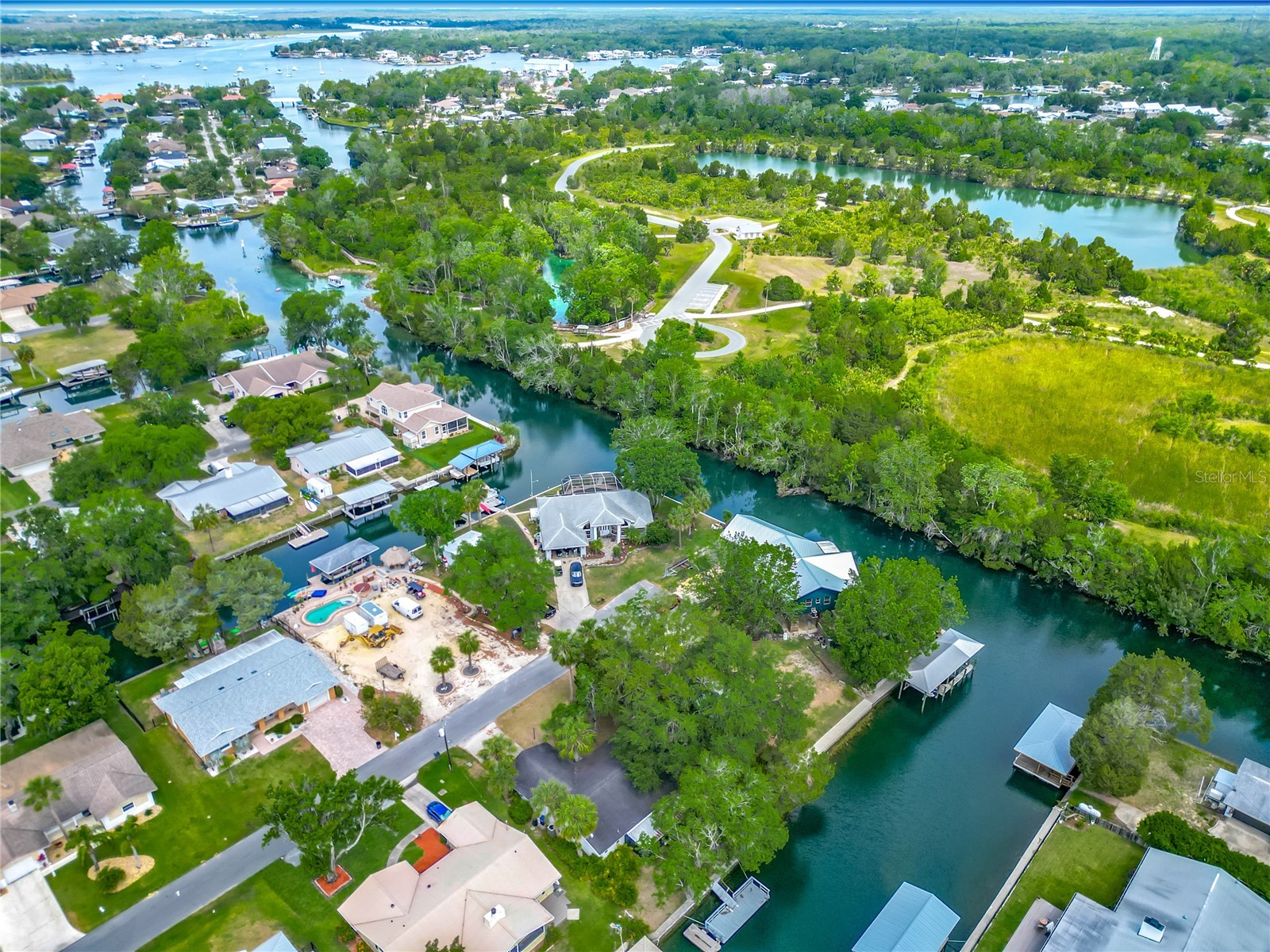1011 SE 4th Avenue Crystal River FL 34429 - THREE SISTERS TB8465560 image1