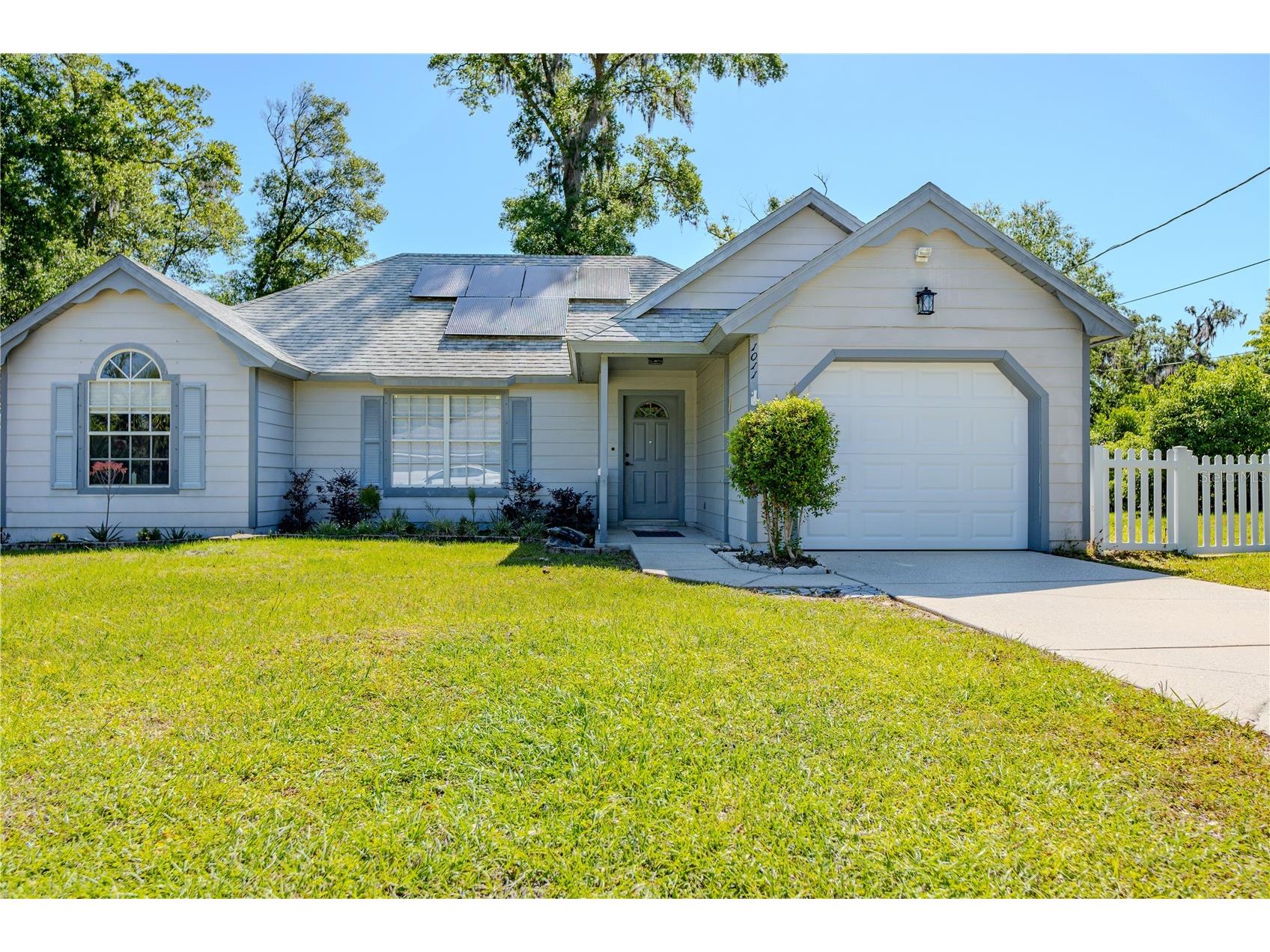 1011 Shayler Avenue Deland FL 32724 O6402461 image1