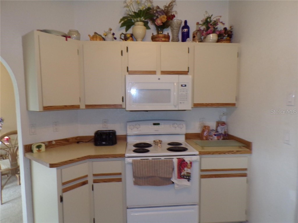 1011 Tropical Avenue NW Port Charlotte FL 33948 C7497085 image2