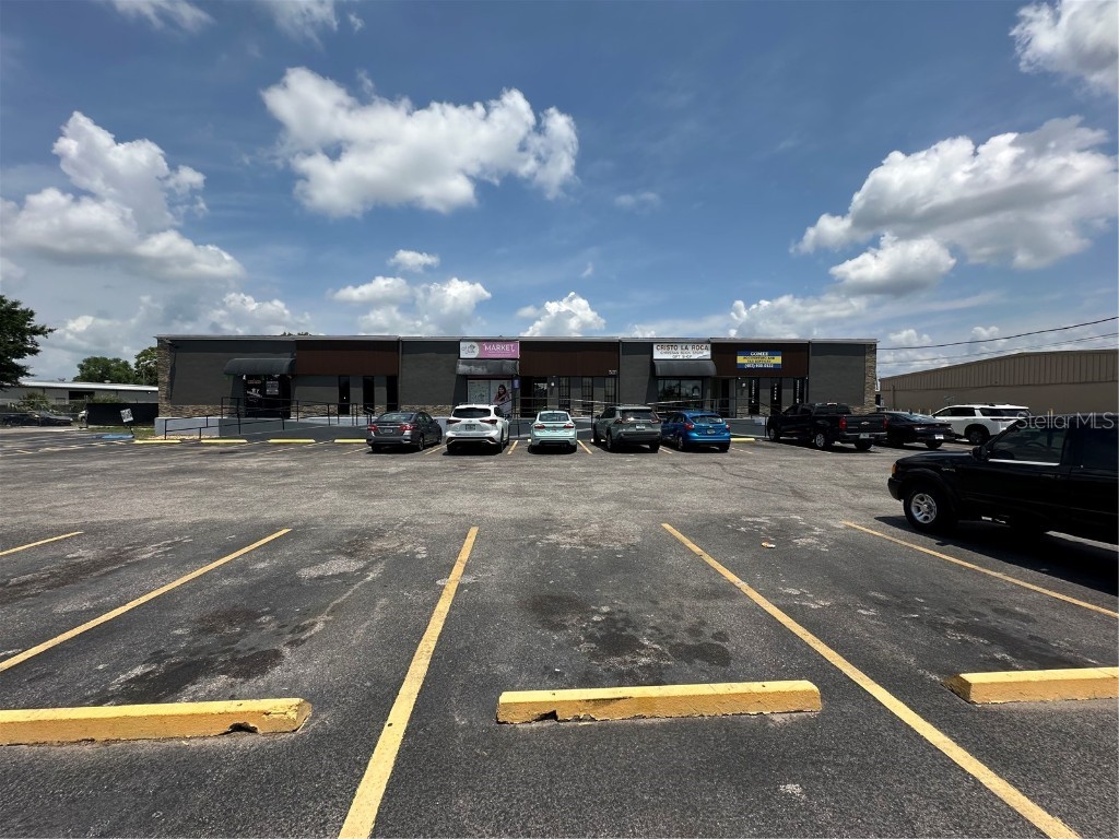 1011 W Lancaster Road Orlando FL 32809 G5062021 image1