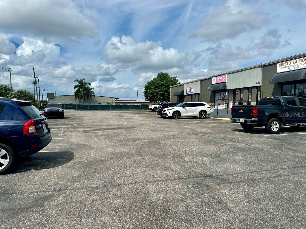 1011 W Lancaster Road Orlando FL 32809 G5062021 image10