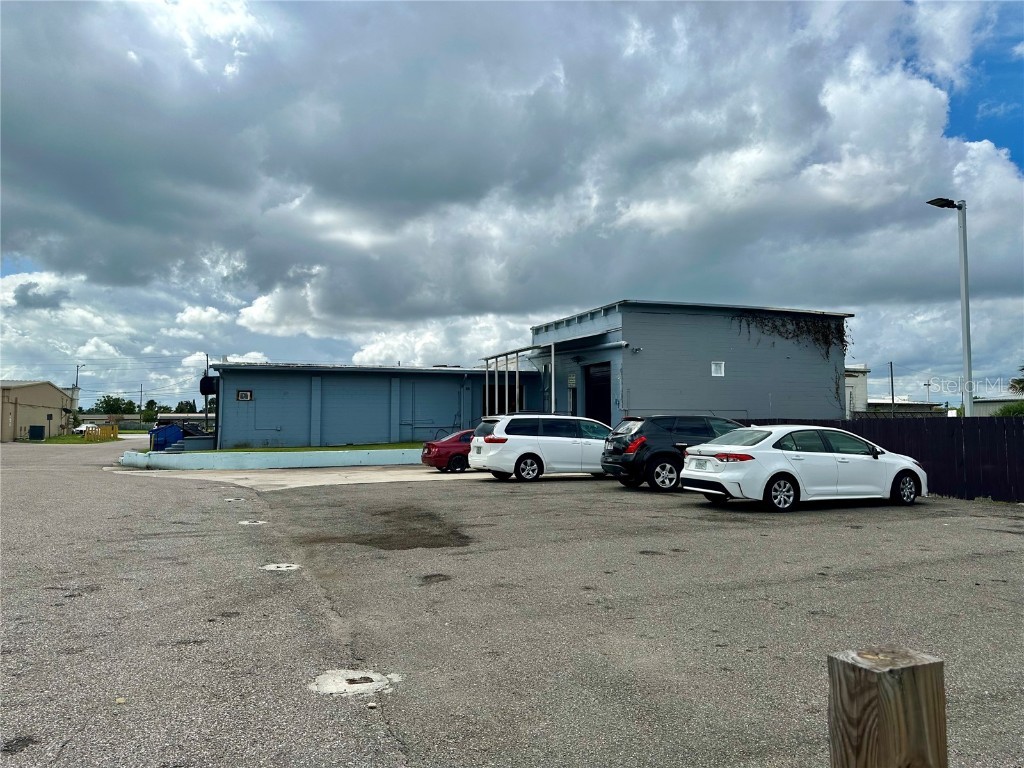 1011 W Lancaster Road Orlando FL 32809 G5062021 image17