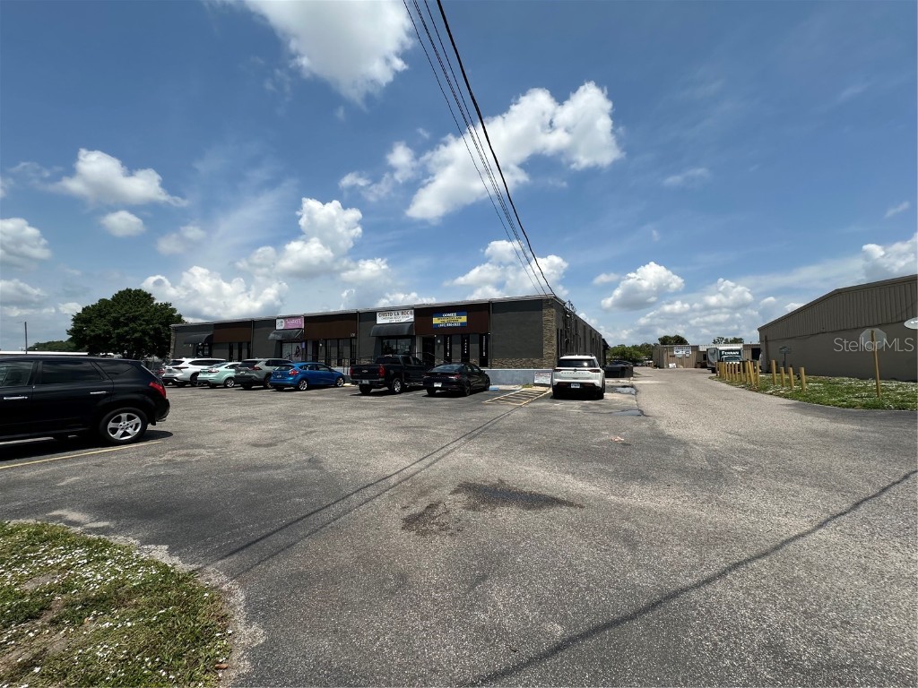 1011 W Lancaster Road Orlando FL 32809 G5062021 image22