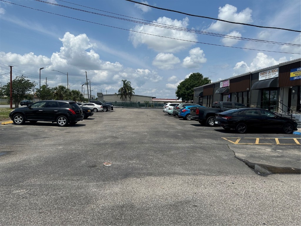 1011 W Lancaster Road Orlando FL 32809 G5062021 image5