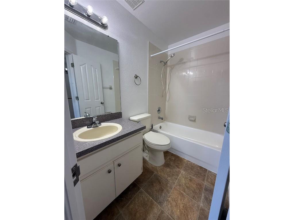 10110 Abington Place Tampa FL 33624 TB8455202 image19