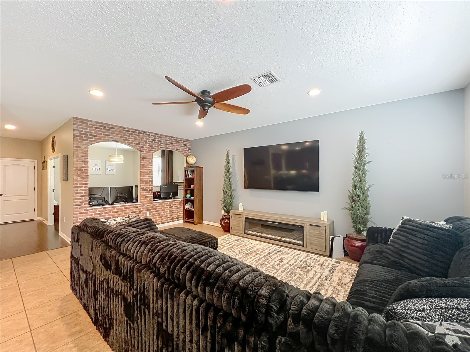 10110 Armando Circle Orlando FL 32825 O6388884 image8