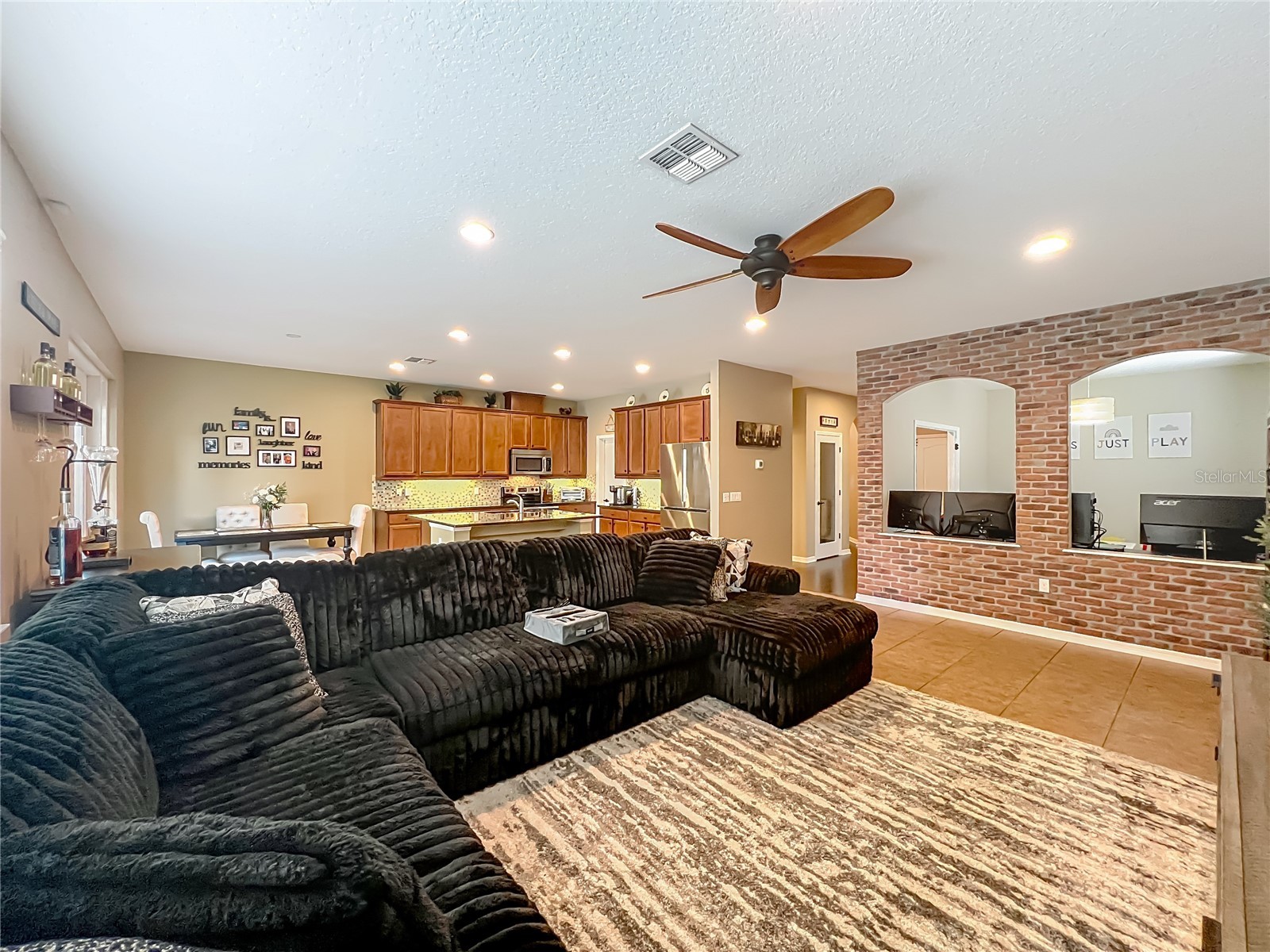 10110 Armando Circle Orlando FL 32825 O6388884 image9