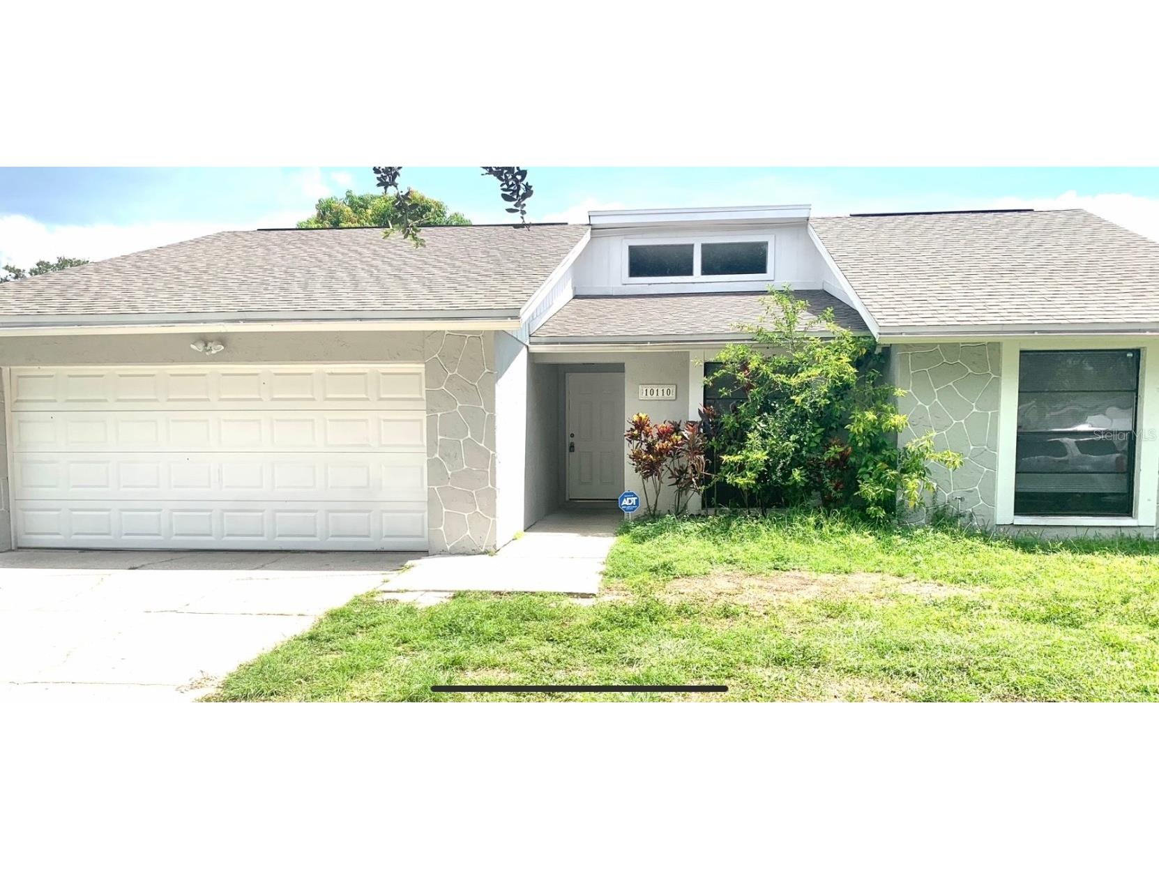 10110 Briarwick Court Tampa FL 33615 T3546492 image1