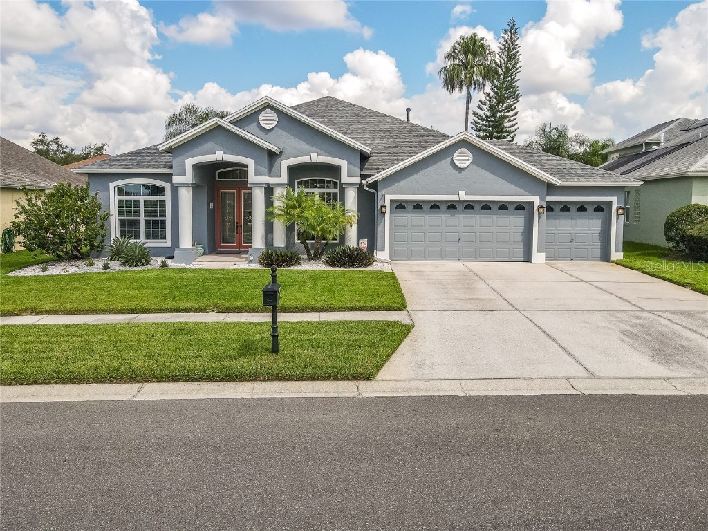 10110 Queens Park Drive Tampa FL 33647 U8209121 image1