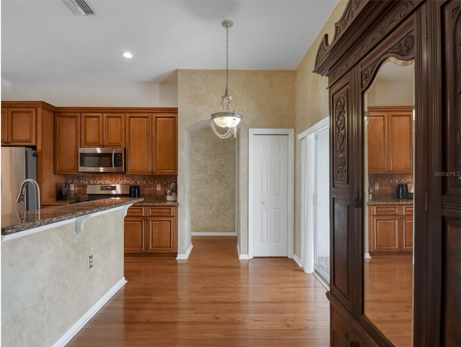 10110 Whisper Pointe Drive Tampa FL 33647 TB8516510 image16