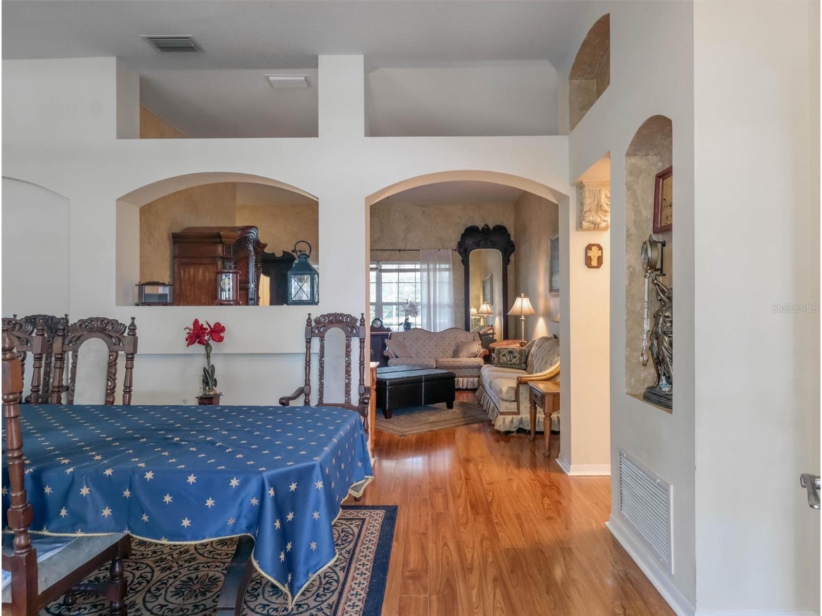 10110 Whisper Pointe Drive Tampa FL 33647 TB8516510 image8