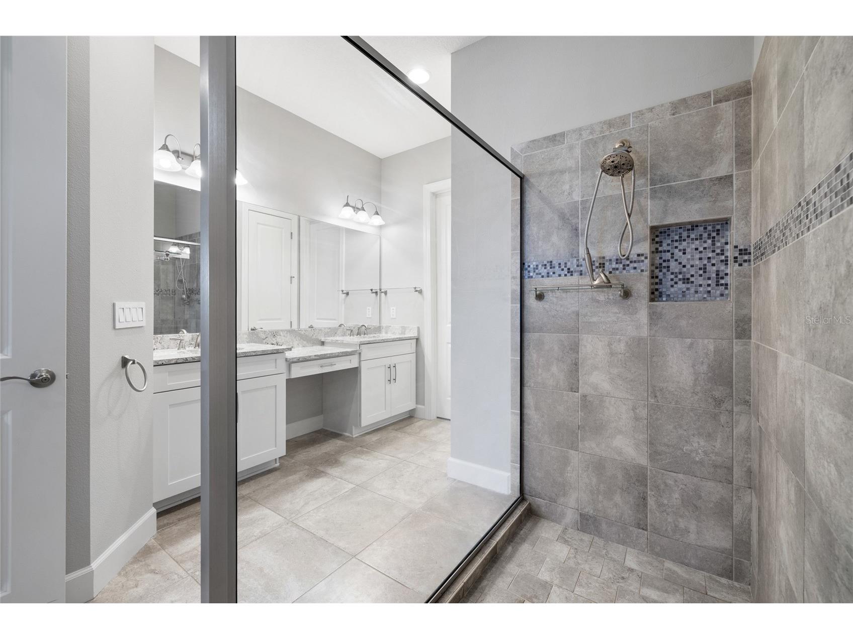 10111 Craftsman Park Way Palmetto FL 34221 A4691215 image26