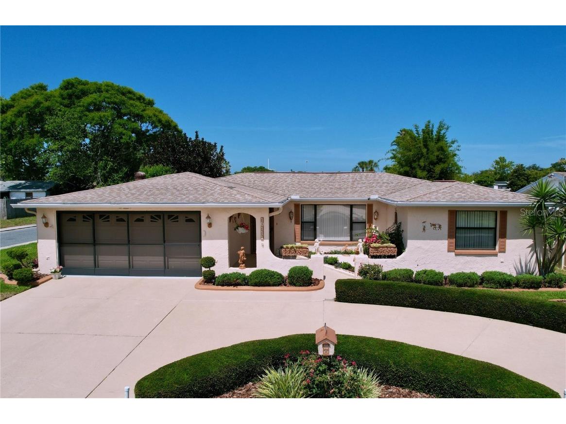 10111 Glen Moor Lane Port Richey FL 34668 W7875853 image1