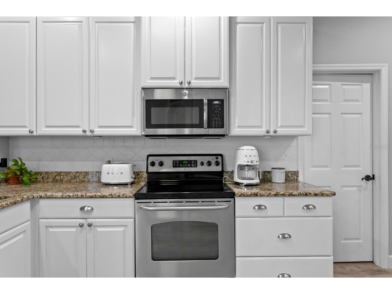 10111 Kingsbridge Avenue Tampa FL 33626 TB8504544 image20