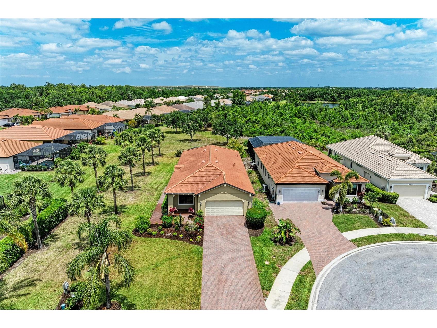 10111 Malachite Drive Bradenton FL 34211 A4695669 image3