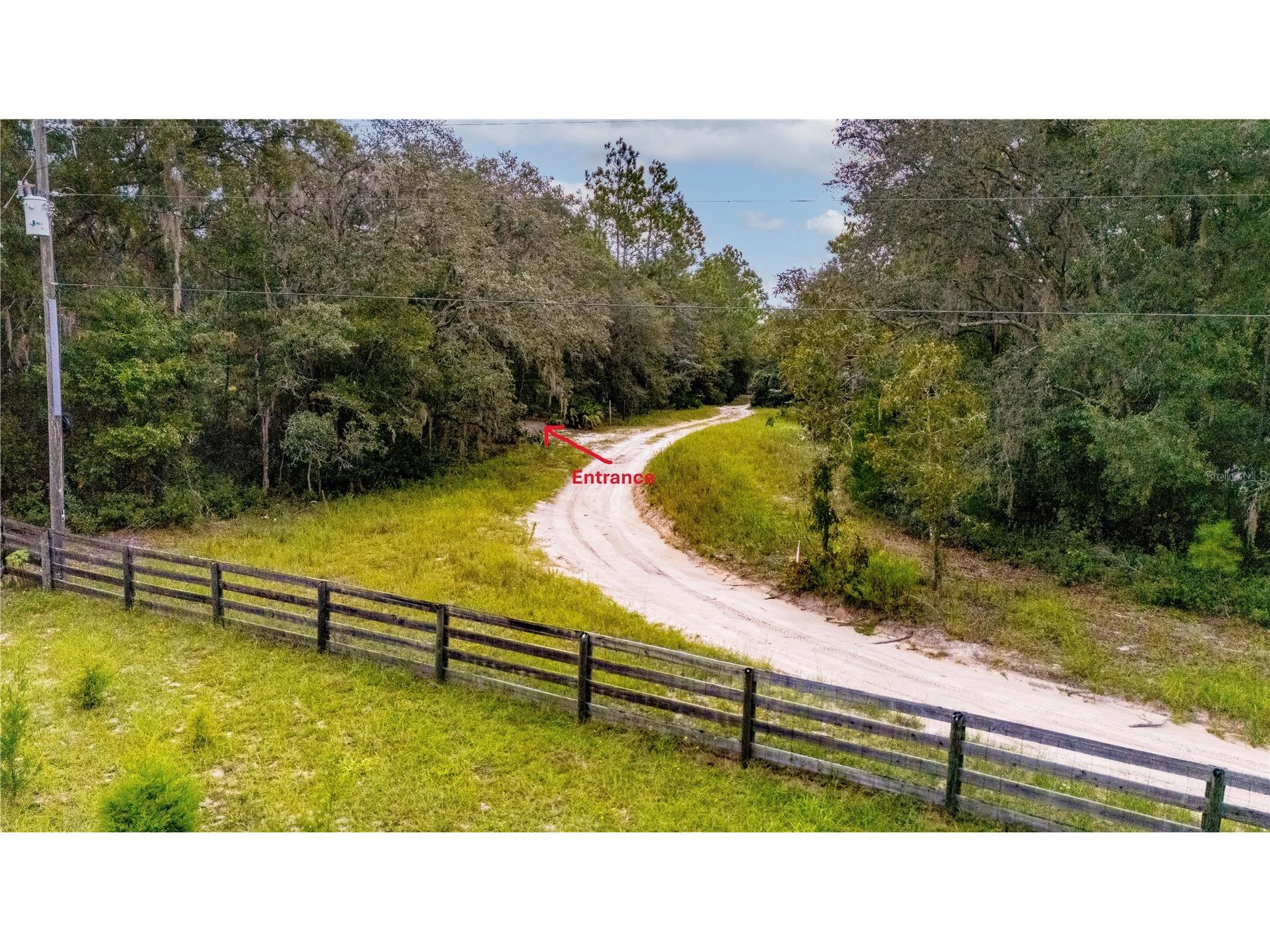 10111 NE 114th Street Archer FL 32618 OM712892 image1