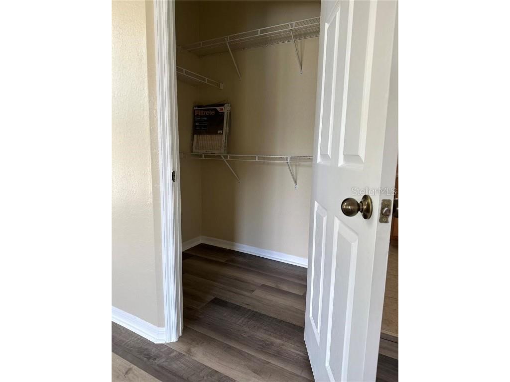 10112 Courtney Palms Boulevard #201 Tampa FL 33619 TB8445338 image10