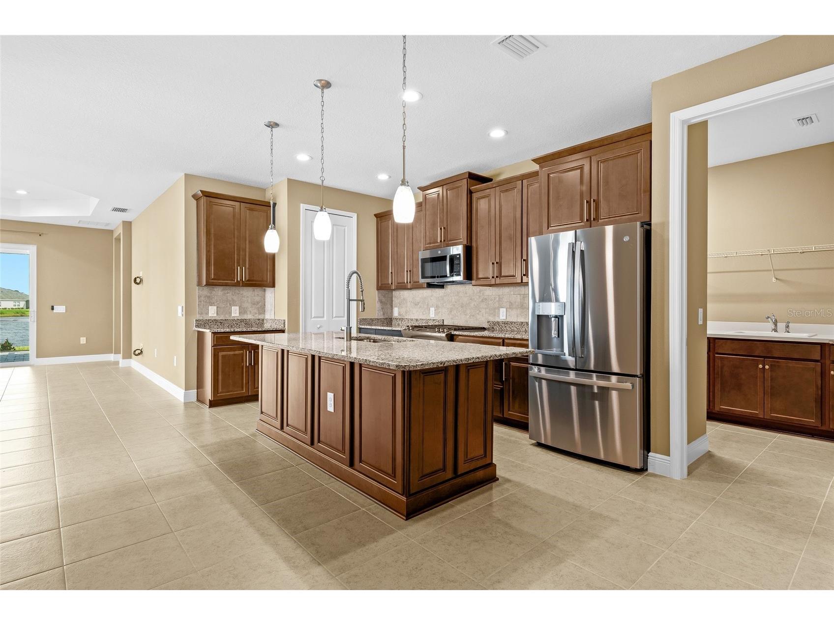 10112 Lake Wales Circle Sarasota FL 34241 A4693765 image12