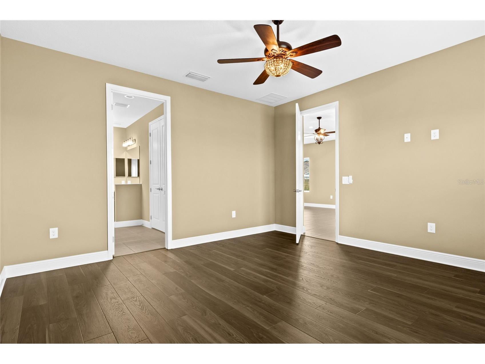 10112 Lake Wales Circle Sarasota FL 34241 A4693765 image17