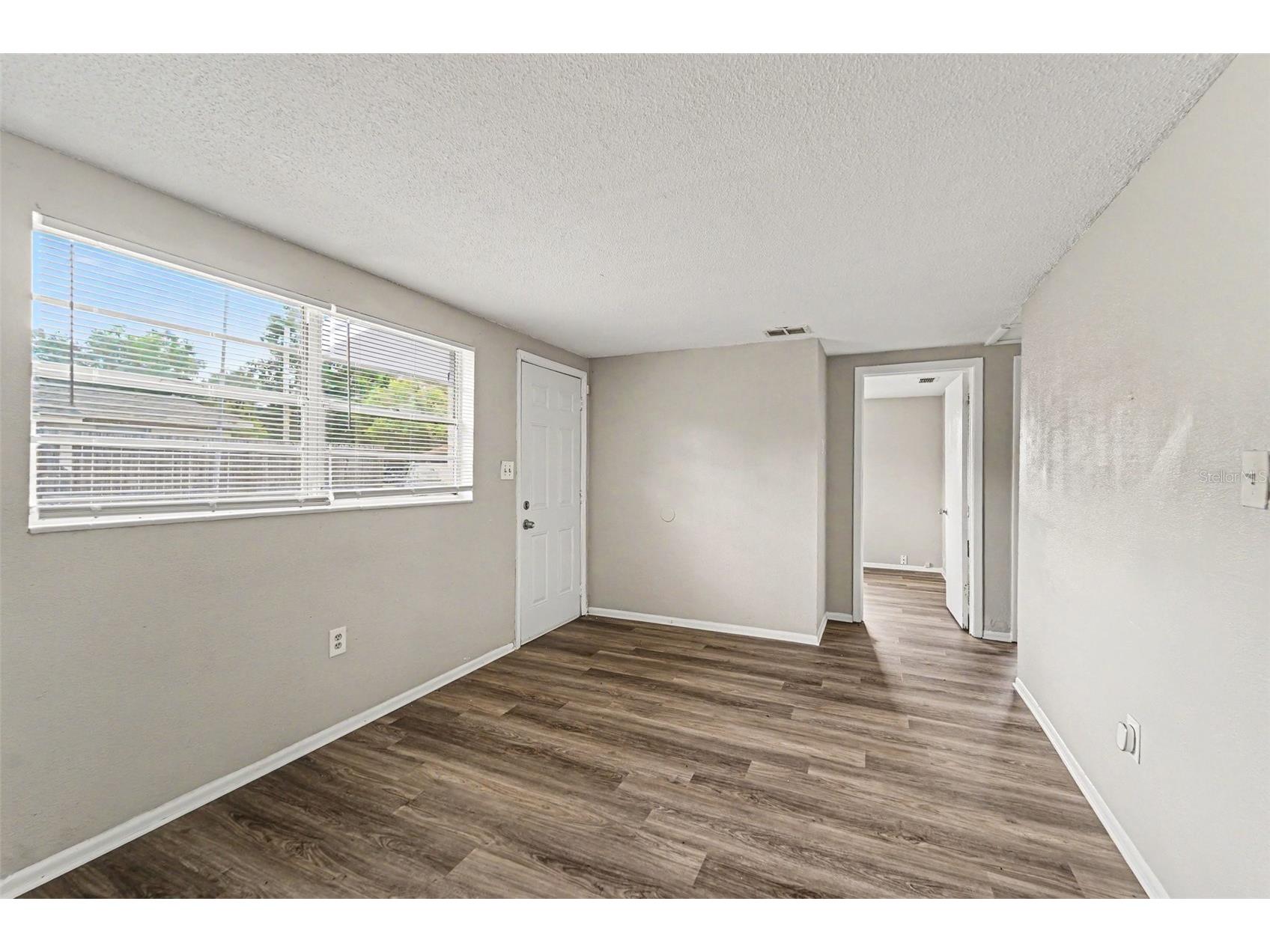 10112 N Lantana Avenue Tampa FL 33612 O6409018 image12