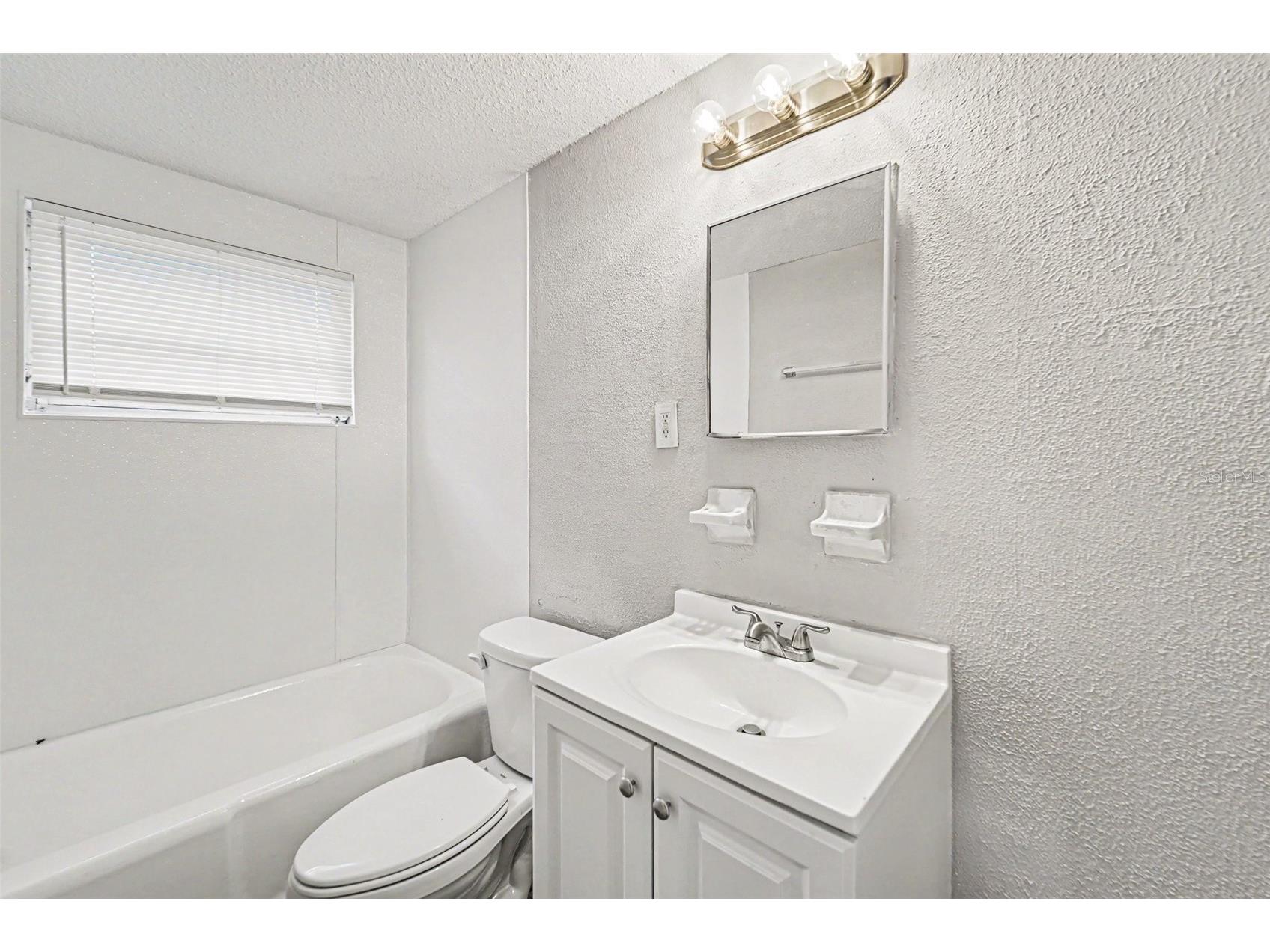 10112 N Lantana Avenue Tampa FL 33612 O6409018 image13