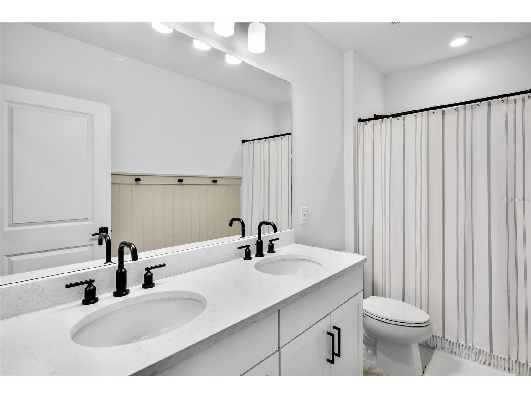 10113 Canaveral Circle Sarasota FL 34241 A4700692 image22