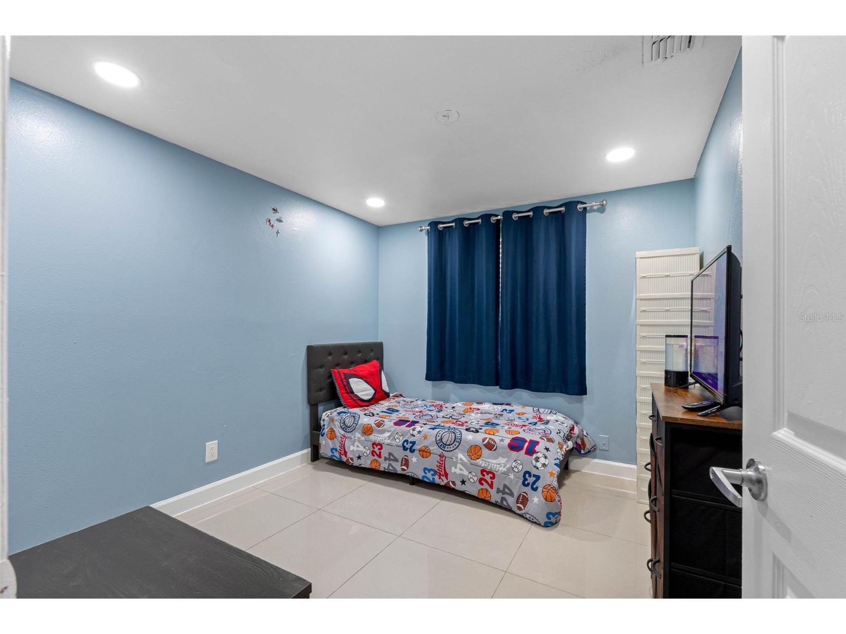 10113 Royal Acres Court Tampa FL 33615 TB8484585 image19