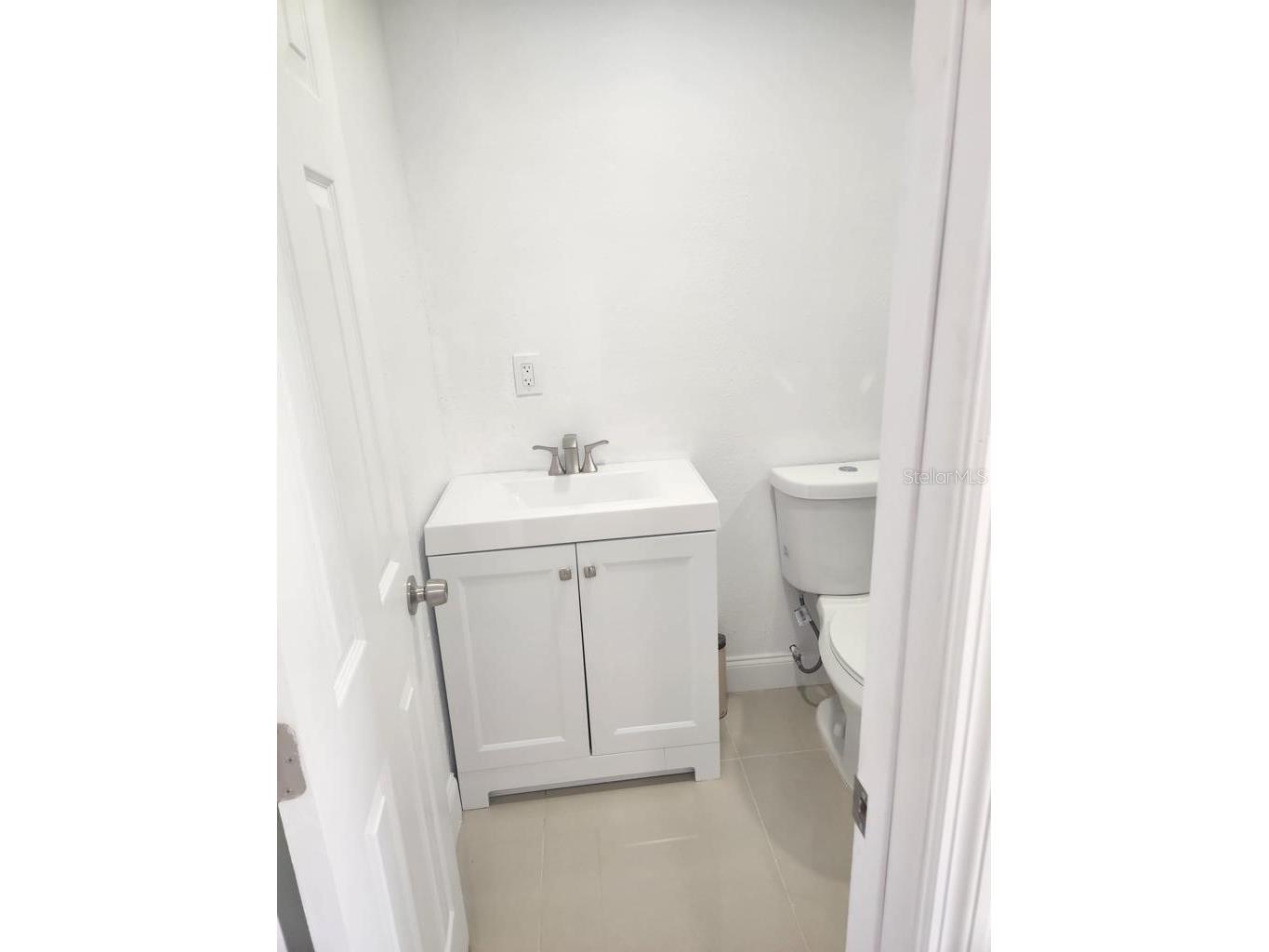 10113 Royal Acres Court Tampa FL 33615 TB8484585 image6