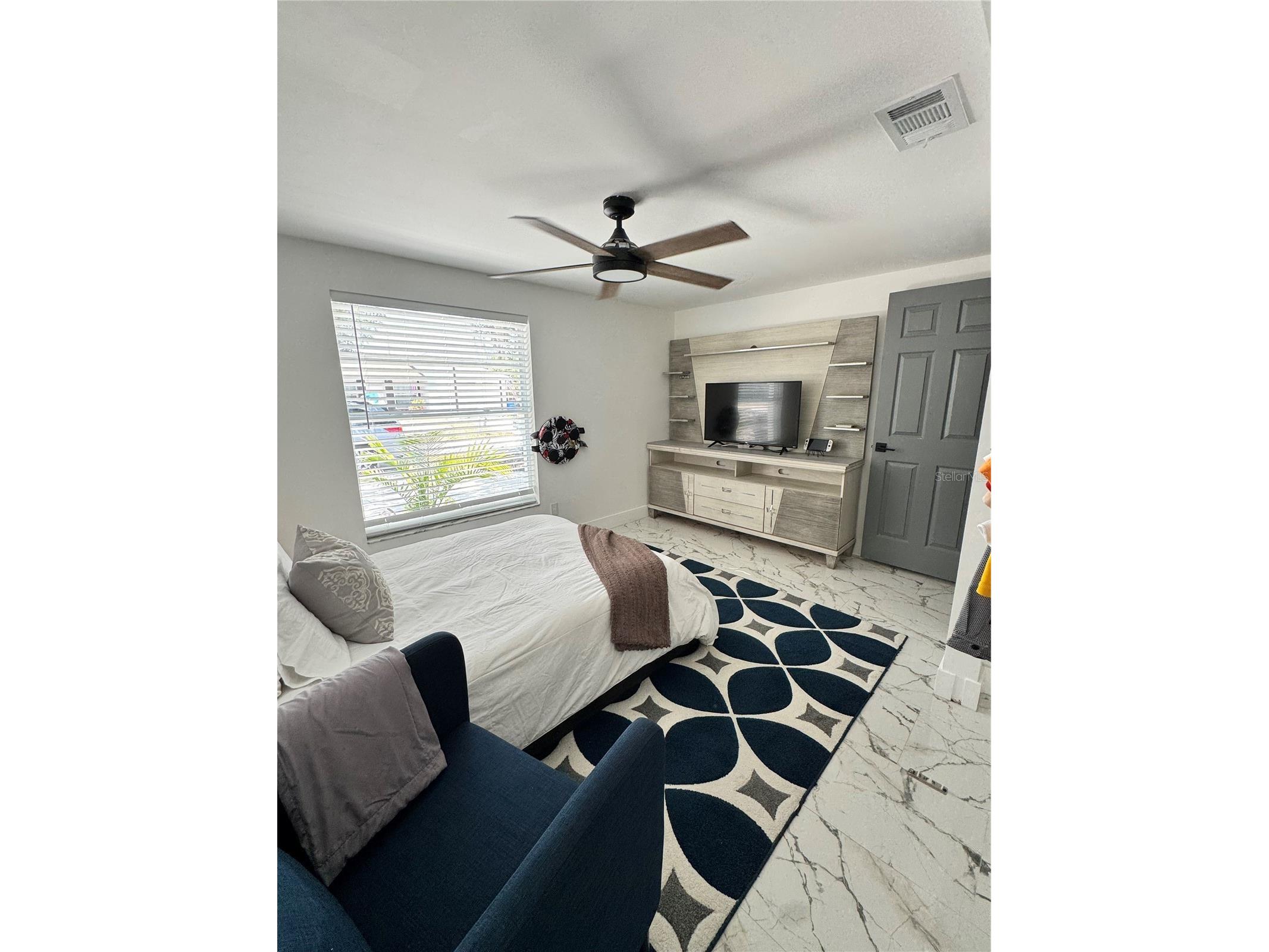 10114 Briarwick Court Tampa FL 33615 TB8518261 image23
