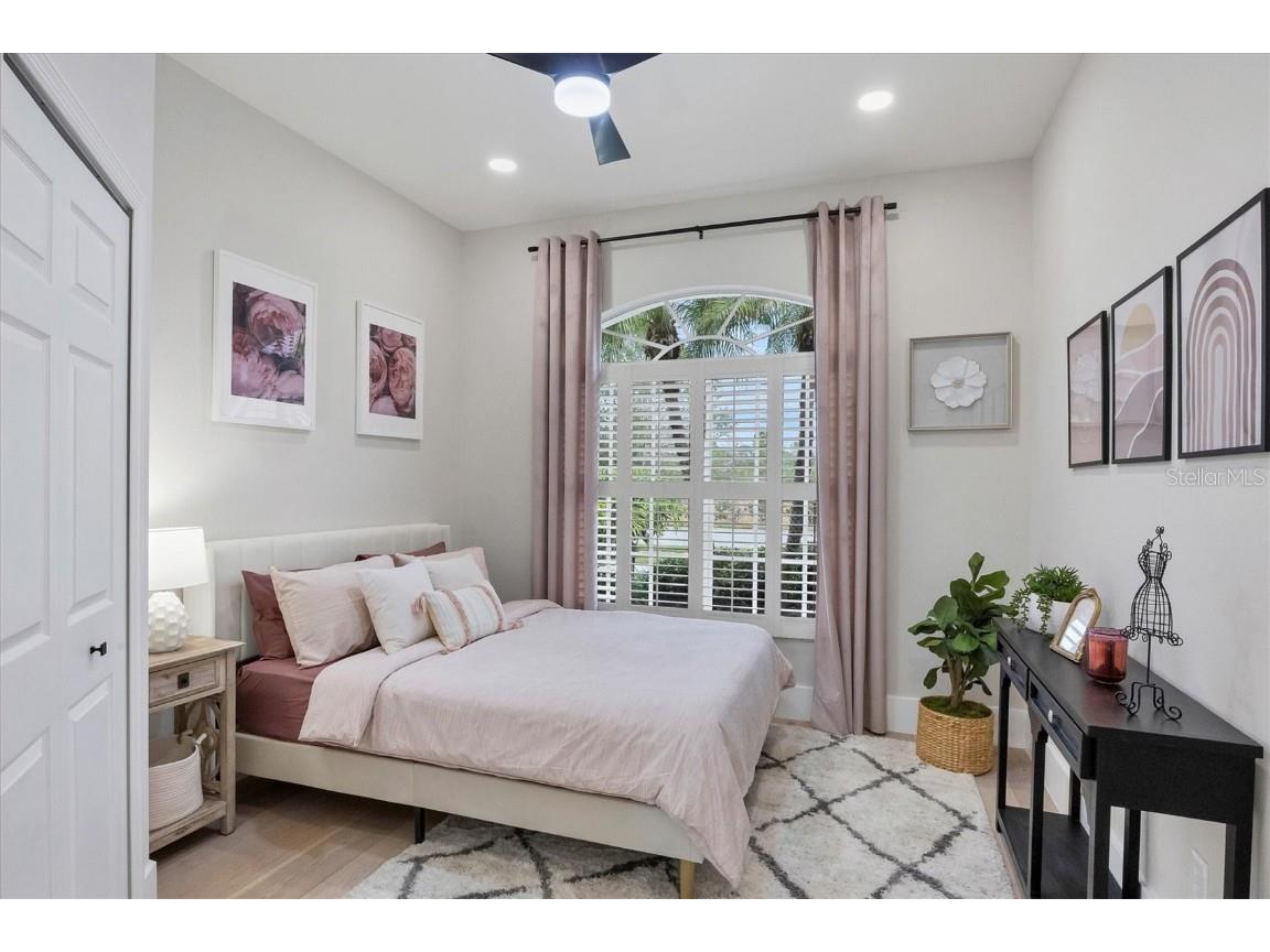 10114 Glenmore Avenue Bradenton FL 34202 A4672652 image33