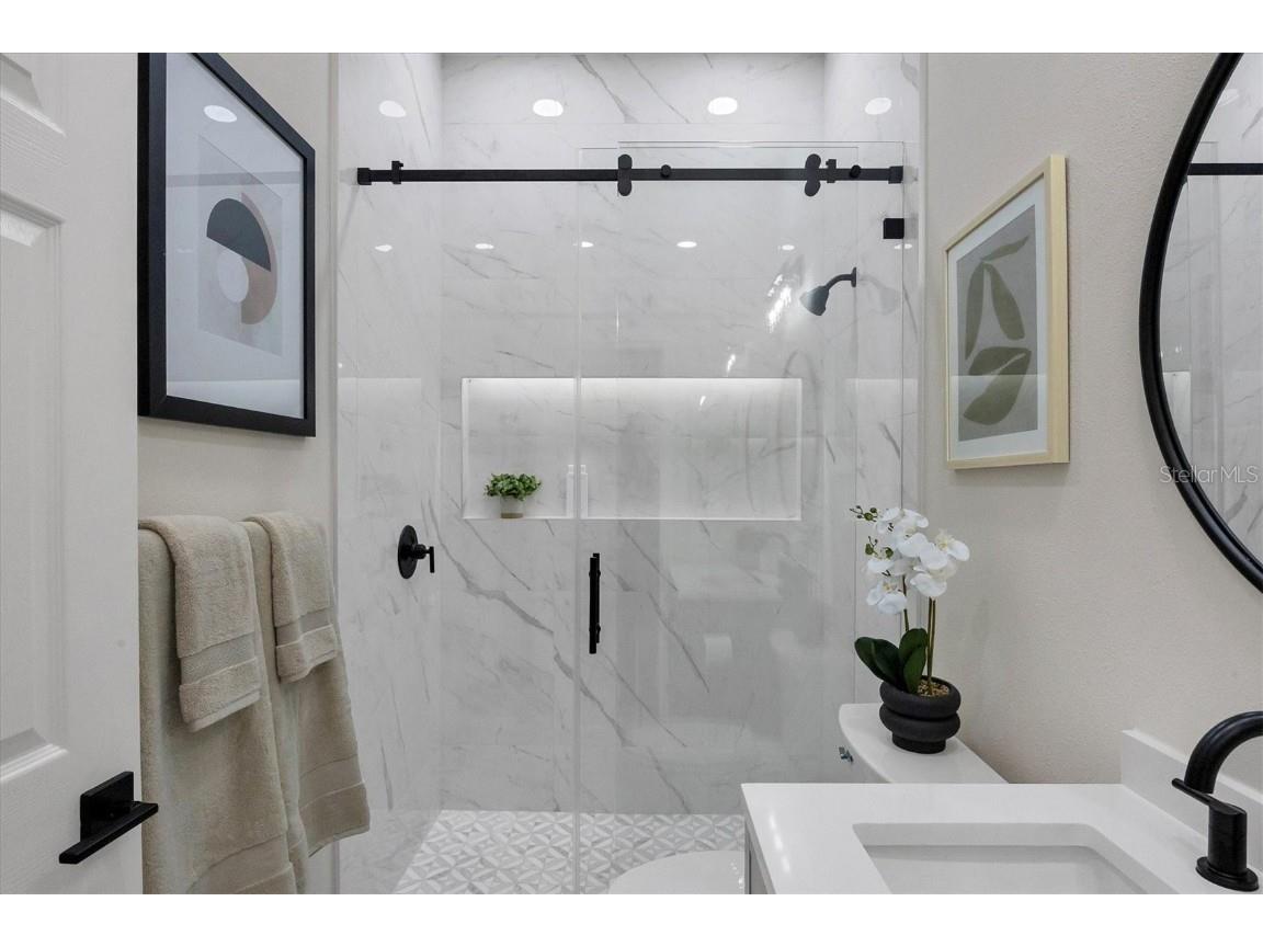 10114 Glenmore Avenue Bradenton FL 34202 A4672652 image36