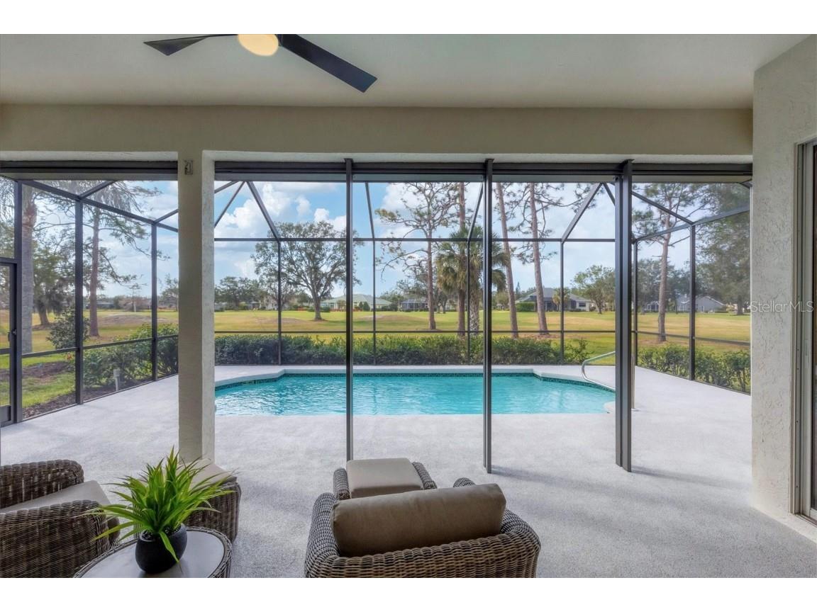 10114 Glenmore Avenue Bradenton FL 34202 A4672652 image41