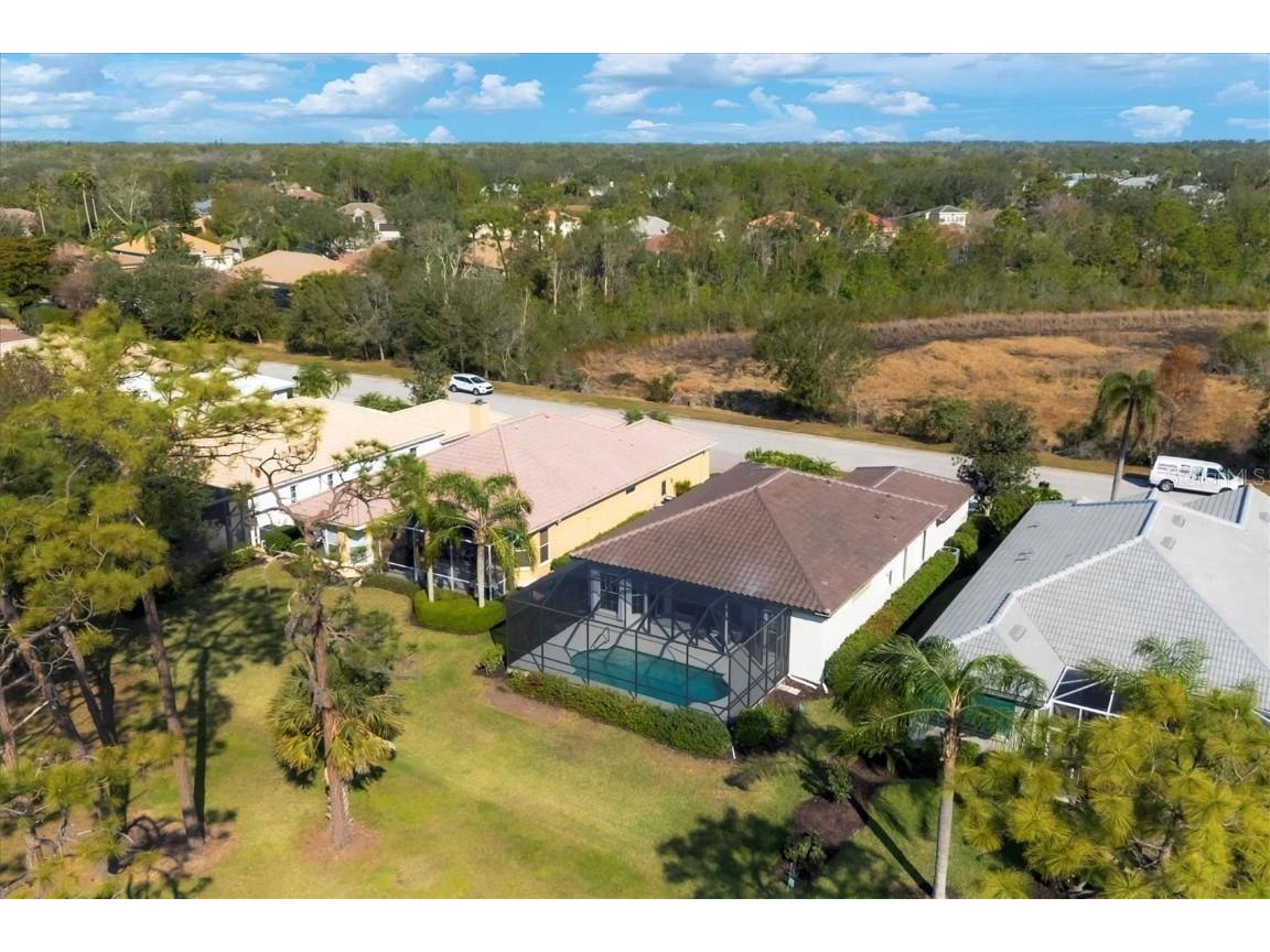 10114 Glenmore Avenue Bradenton FL 34202 A4672652 image48