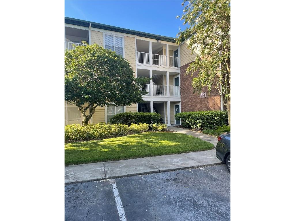 10114 Winsford Oak Boulevard #525 Tampa FL 33624 W7856284 image1