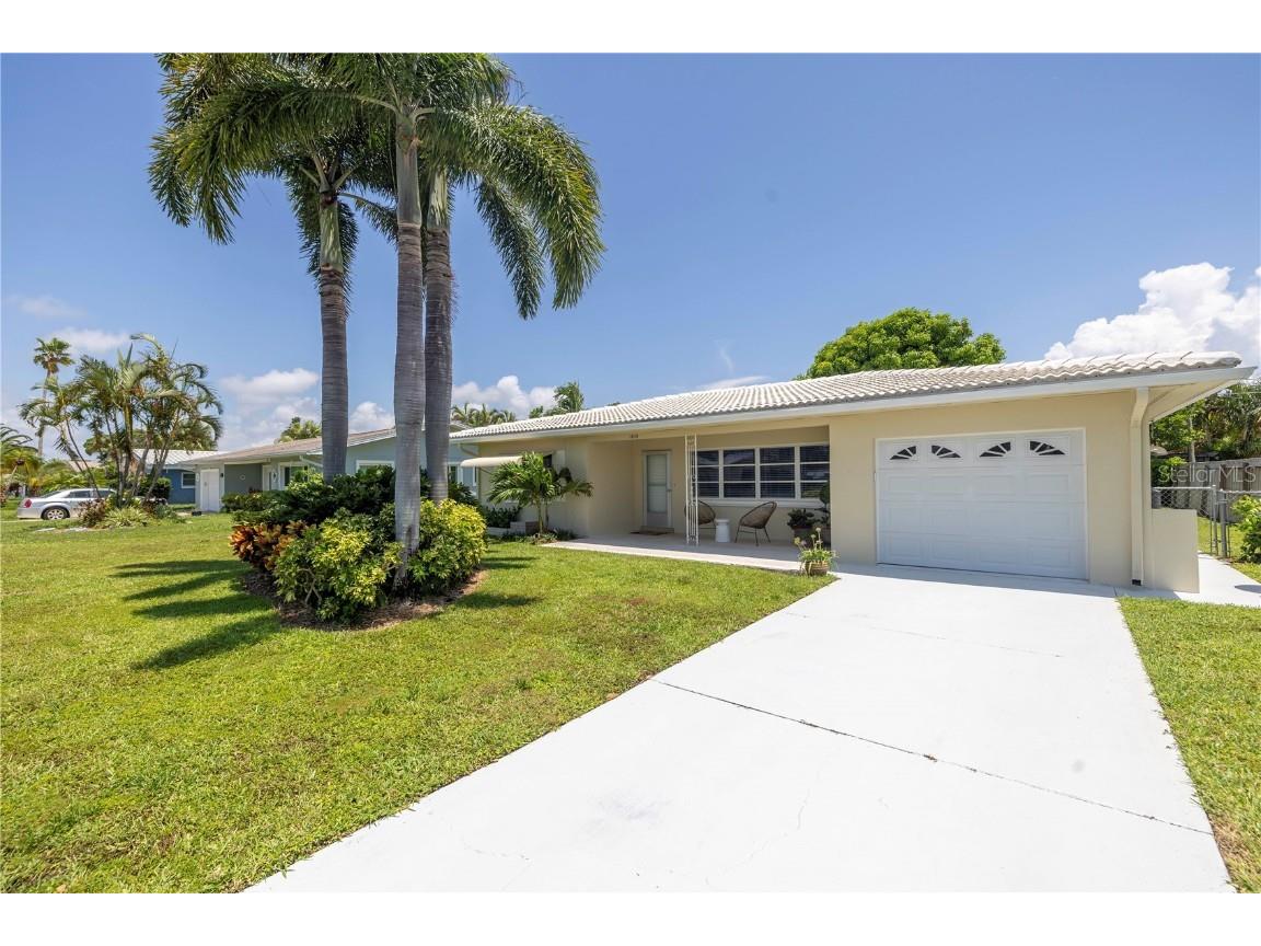 10115 4th Street E Treasure Island FL 33706 U8243832 image1