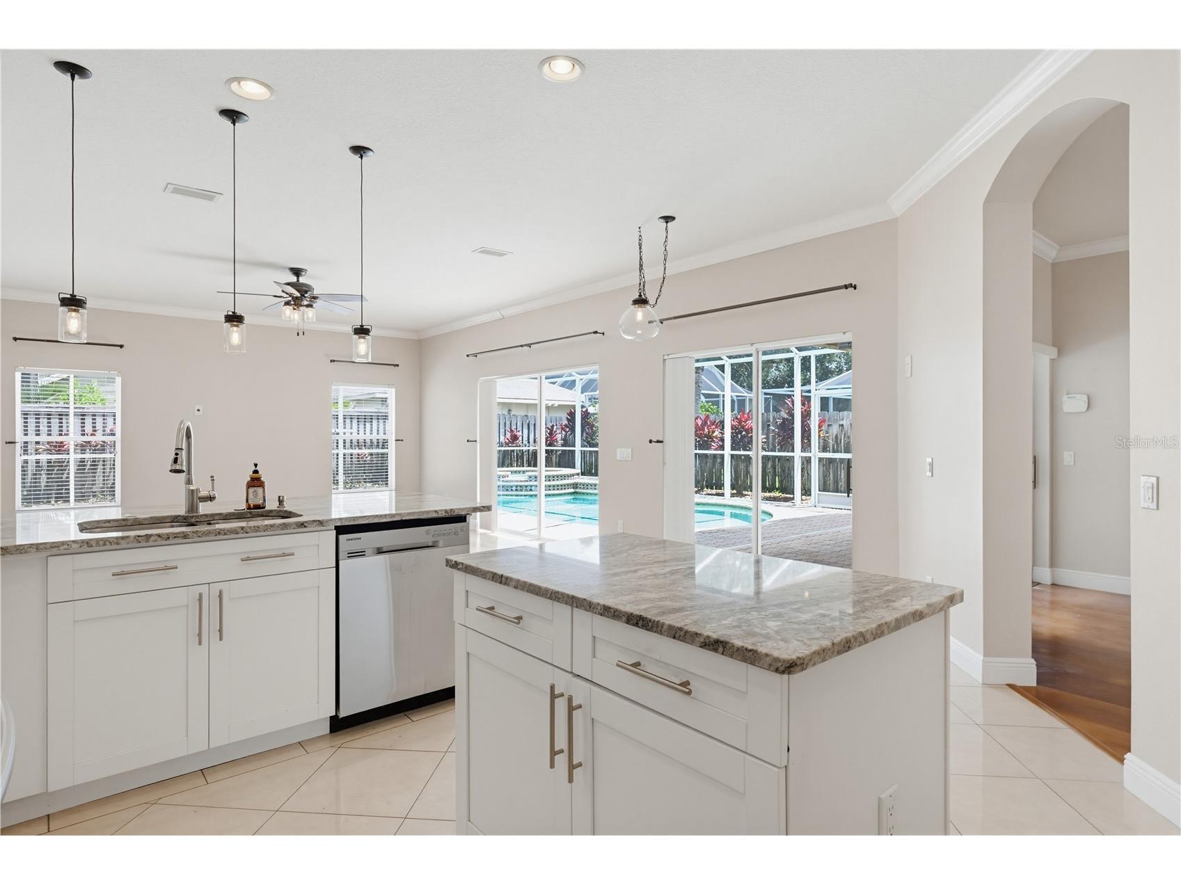10115 Kingsbridge Avenue Tampa FL 33626 TB8509452 image4