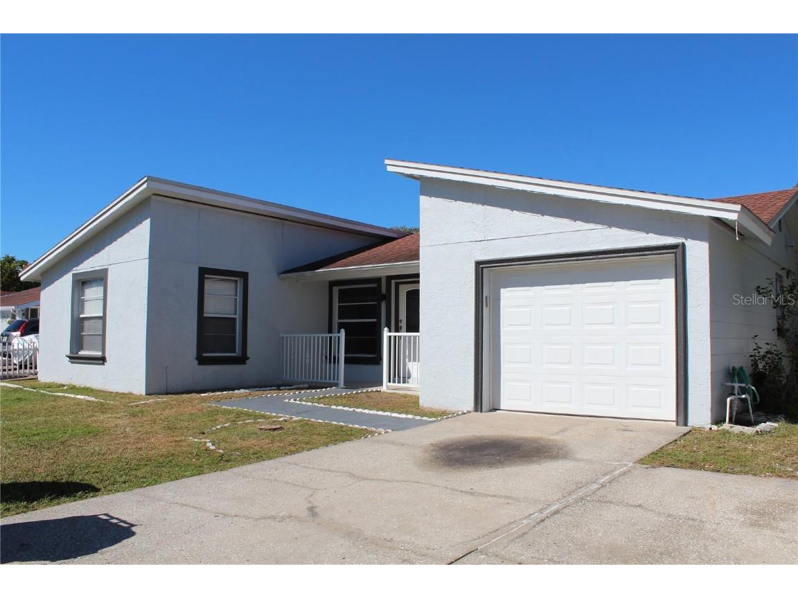 10115 Wheatley Hills Court Tampa FL 33615 TB8442931 image1