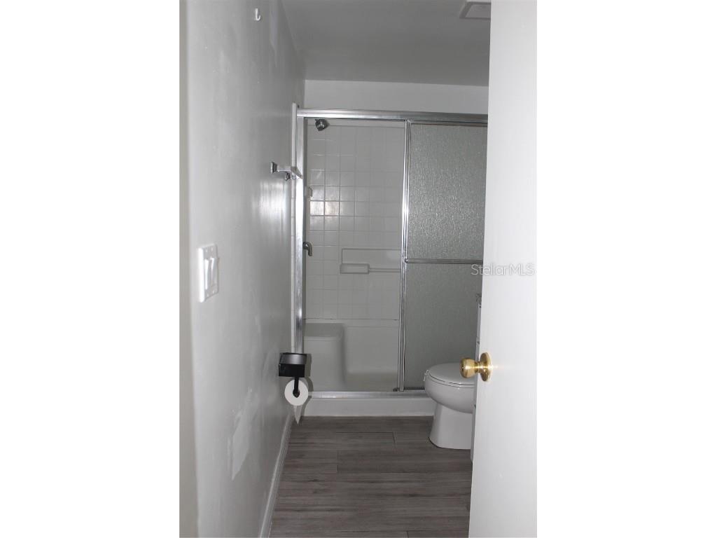 10115 Wheatley Hills Court Tampa FL 33615 TB8442931 image8