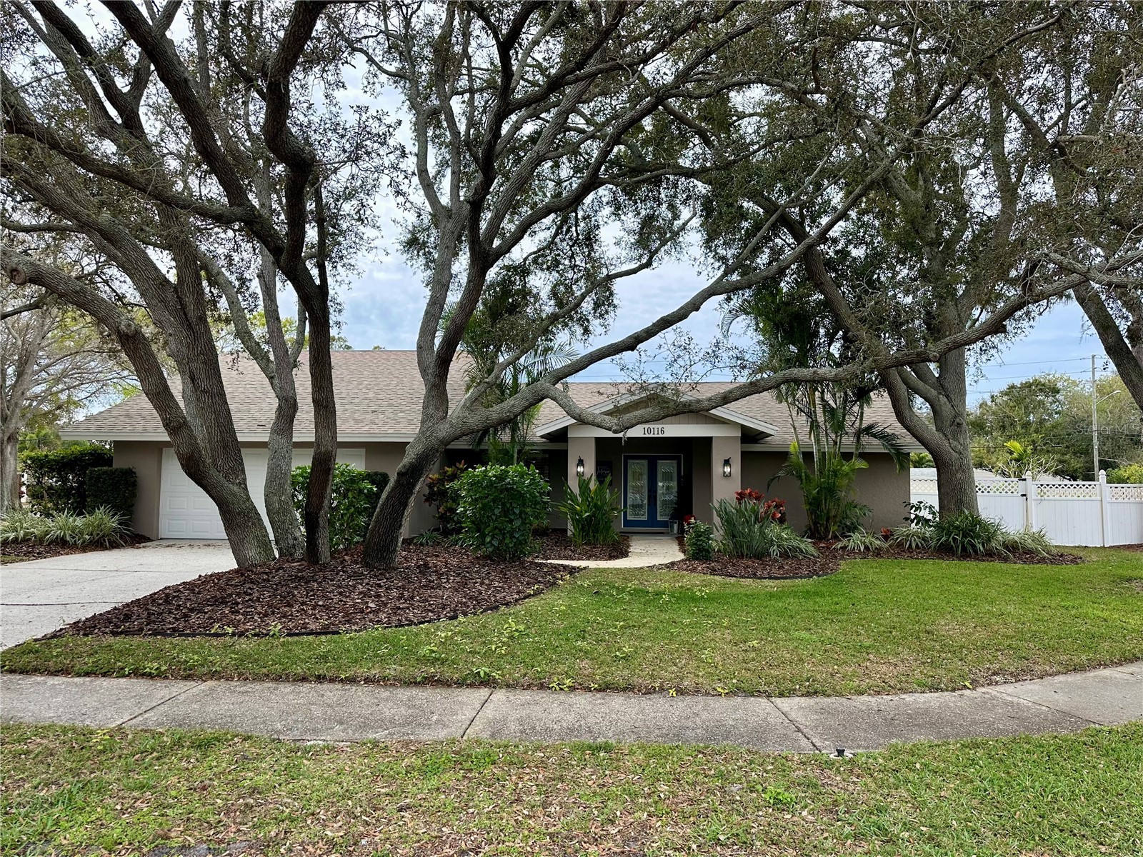 10116 130th Lane Seminole FL 33776 TB8464848 image1