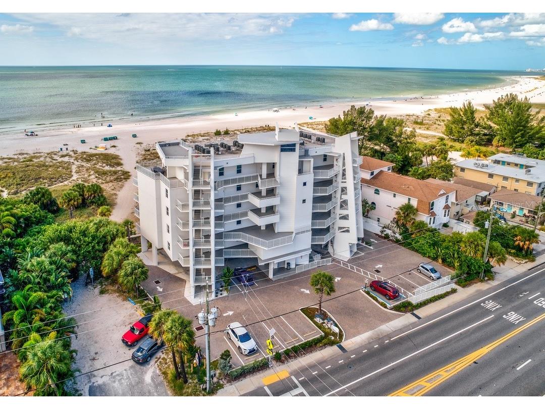 10116 Gulf Boulevard #203W Treasure Island FL 33706 TB8485337 image1