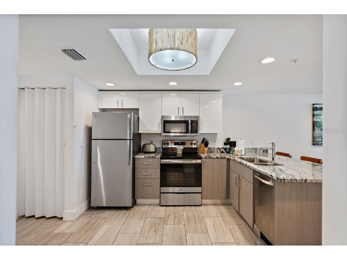 10116 Gulf Boulevard #403W Treasure Island FL 33706 U8254803 image7