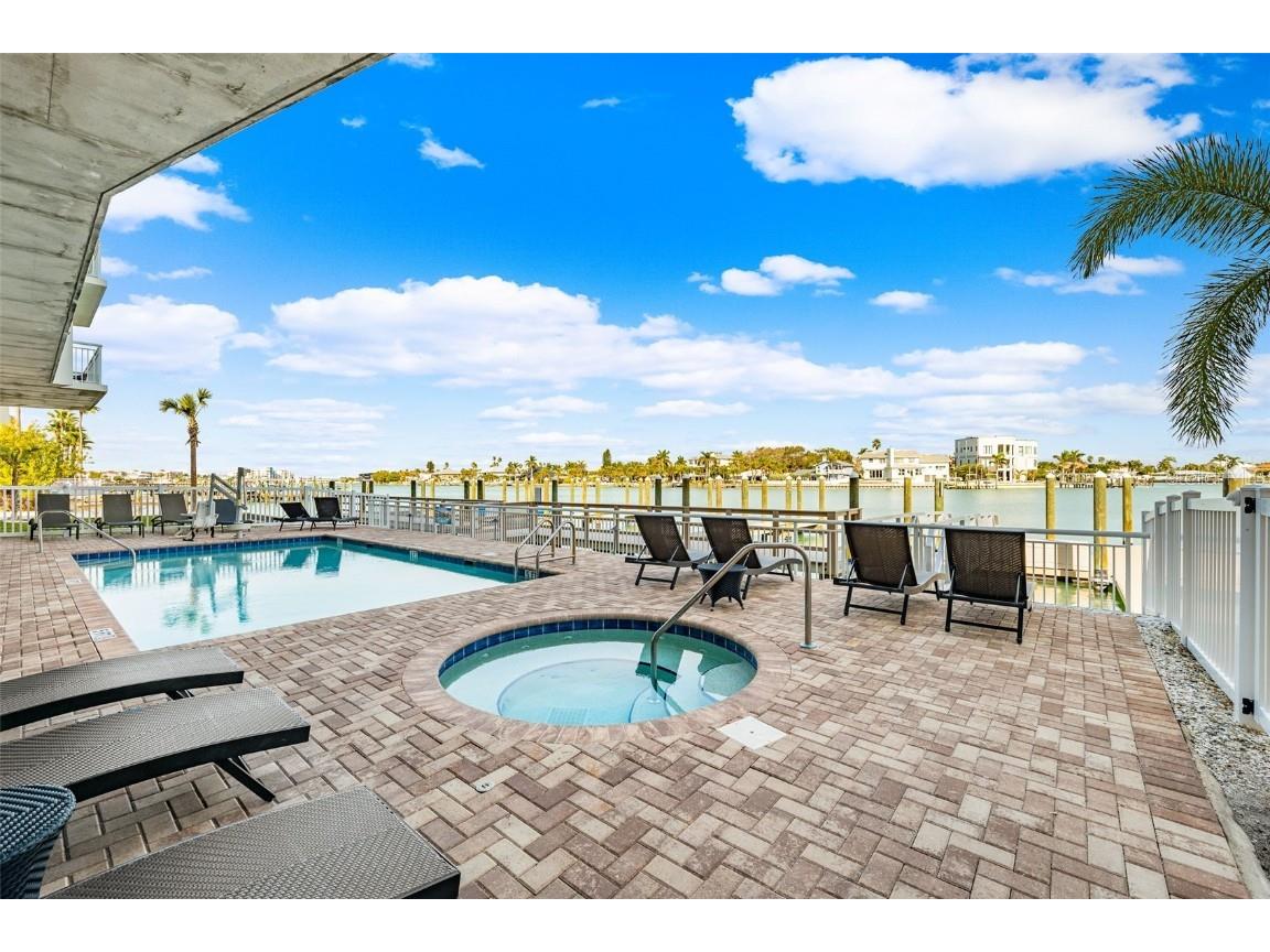 10116 Gulf Boulevard #502W Treasure Island FL 33706 - GULF OF MEXICO TB8443185 image50