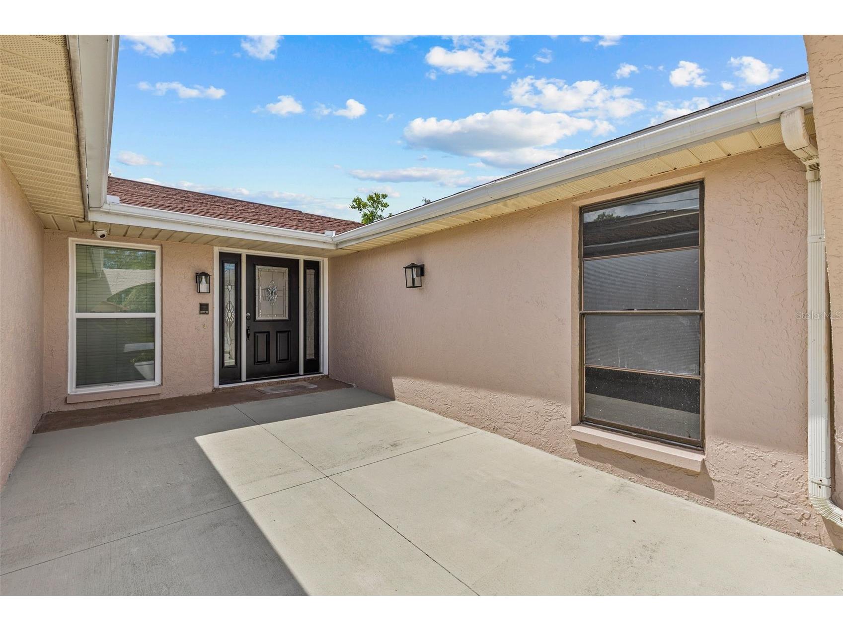 10116 Vancouver Road Spring Hill FL 34608 W7885773 image2