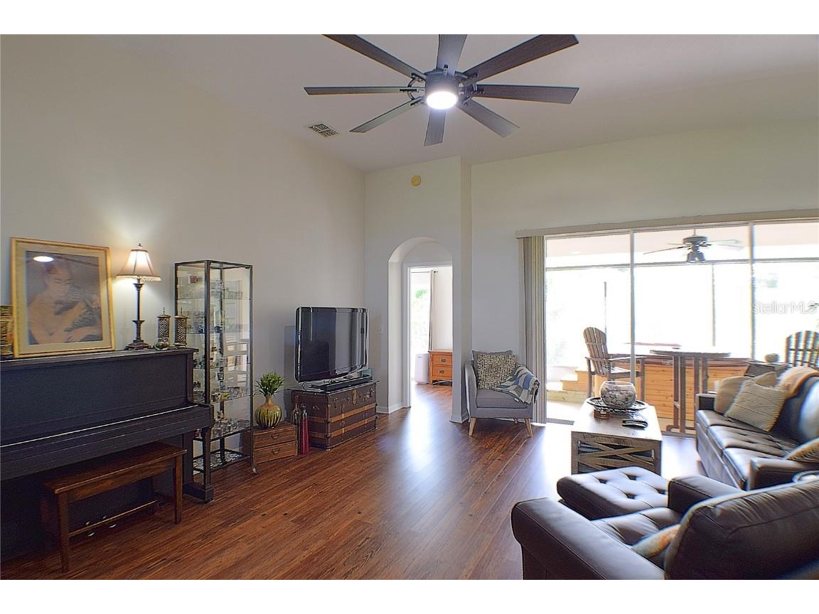 10118 Cleghorn Drive San Antonio FL 33576 TB8369438 image13