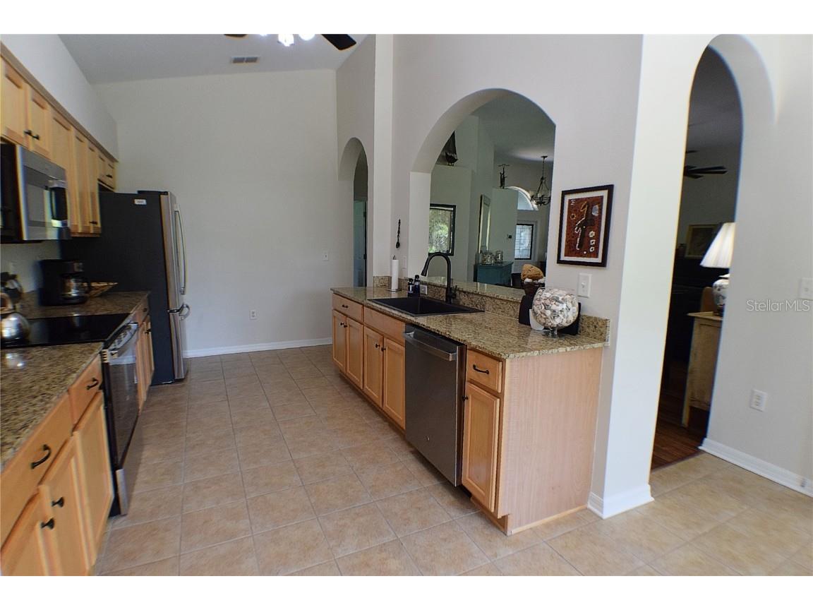 10118 Cleghorn Drive San Antonio FL 33576 TB8369438 image15