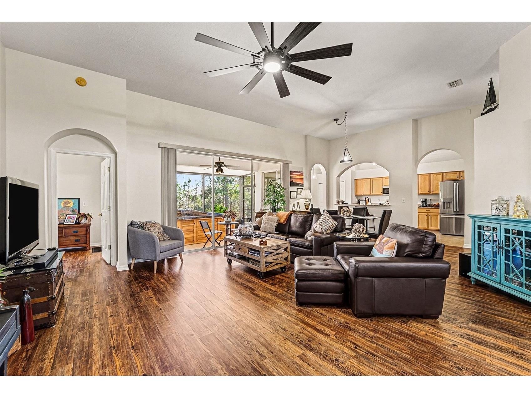 10118 Cleghorn Drive San Antonio FL 33576 TB8471776 image7