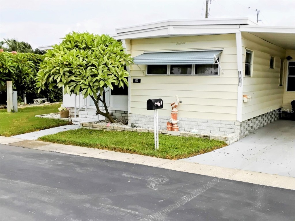 10118 N Lake Drive #30 Largo FL 33773 - LAKE SEMINOLE TB8418837 image2